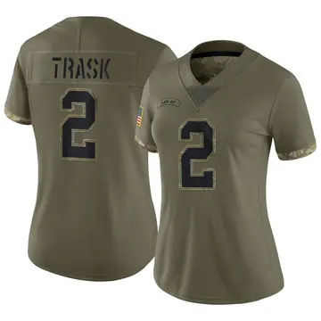 Nike Kyle Trask Women's Limited Tampa Bay Buccaneers Olive 2022 Salute To Service Jersey
